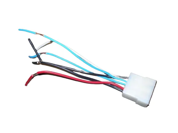 Ficha 6 Vias Hembra Universal